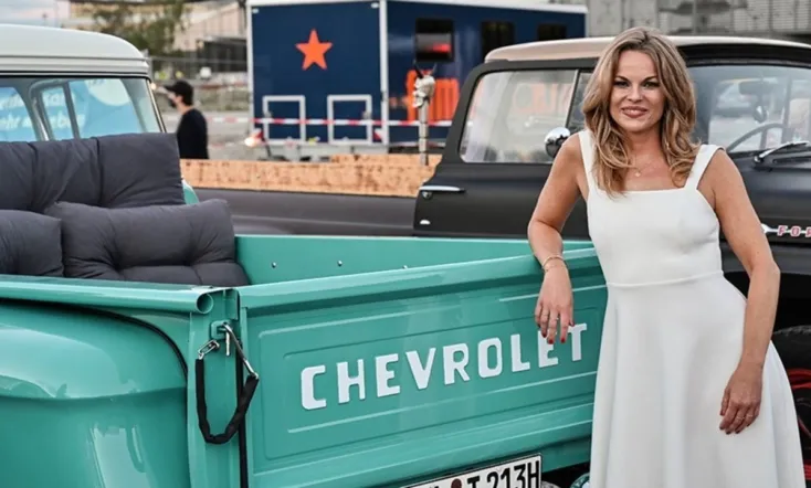 A Callgirl for Ghosts