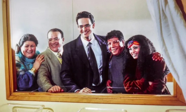 A Citizen, a Detective and a Thief