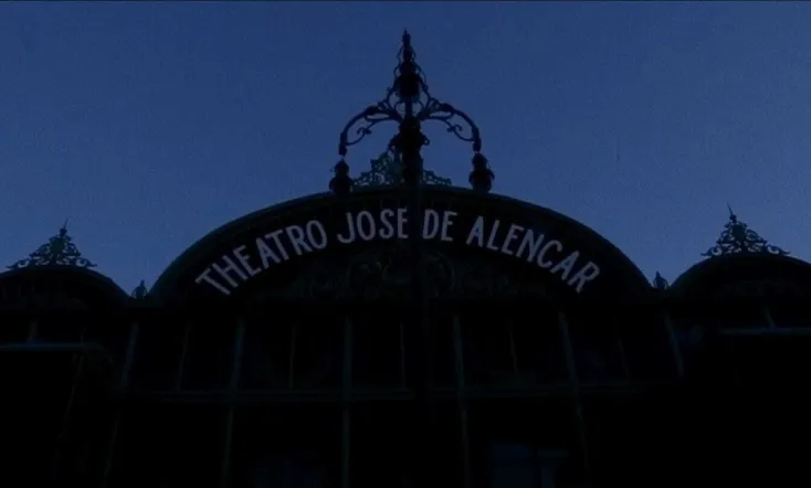 A Mulher da Pele Azul