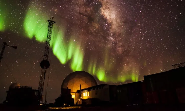 Antarctica: A Year on Ice