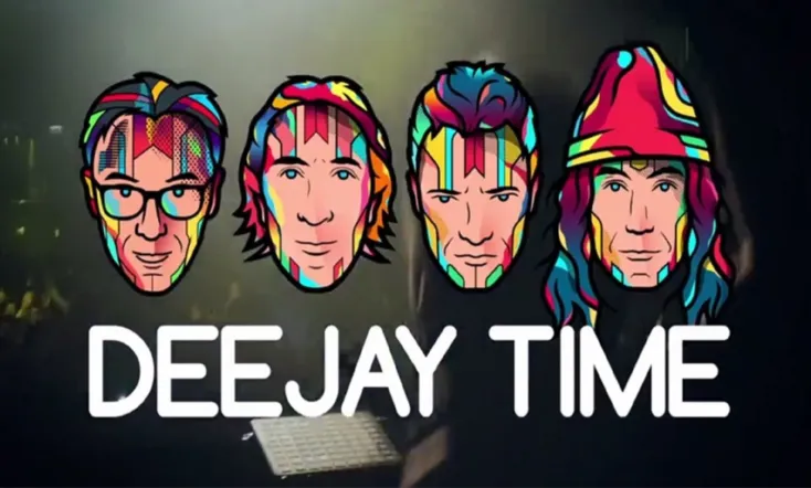 And The Heads Keep On Movin