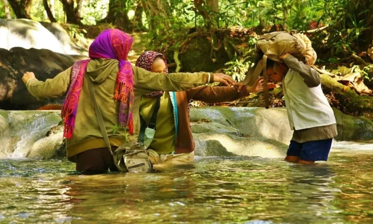 Ang Paglalakbay ng mga Bituin sa Gabing Madilim