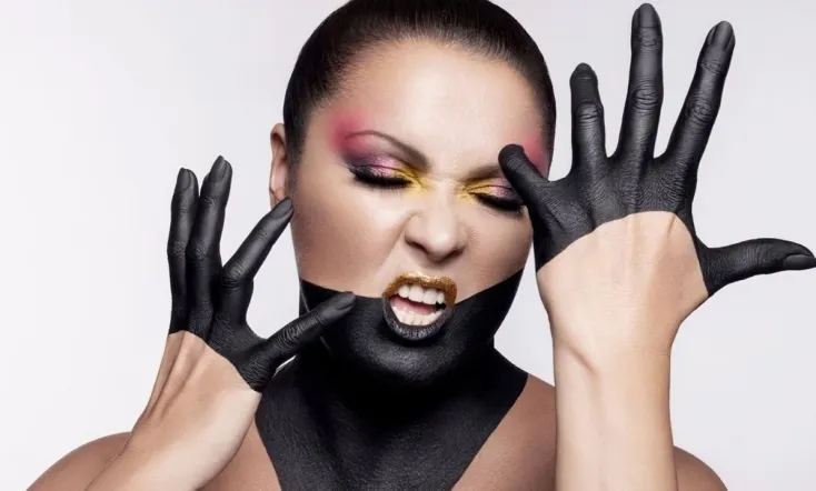 Anna Netrebko - Amata dalla tenebre