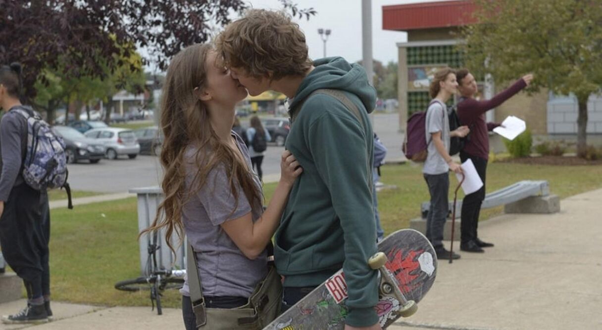 Aurélie Laflamme: Les pieds sur terre