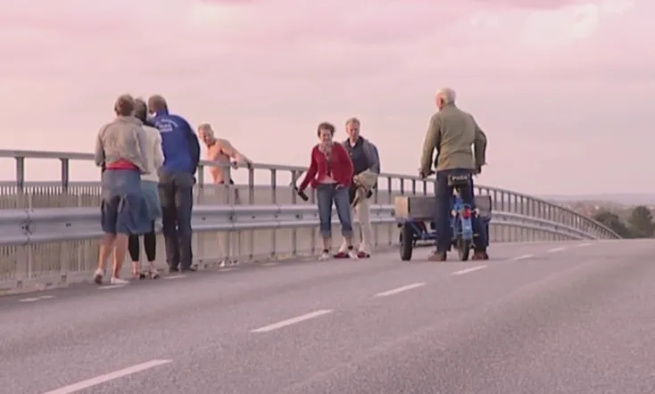 Autobiographical Scene Number 6882