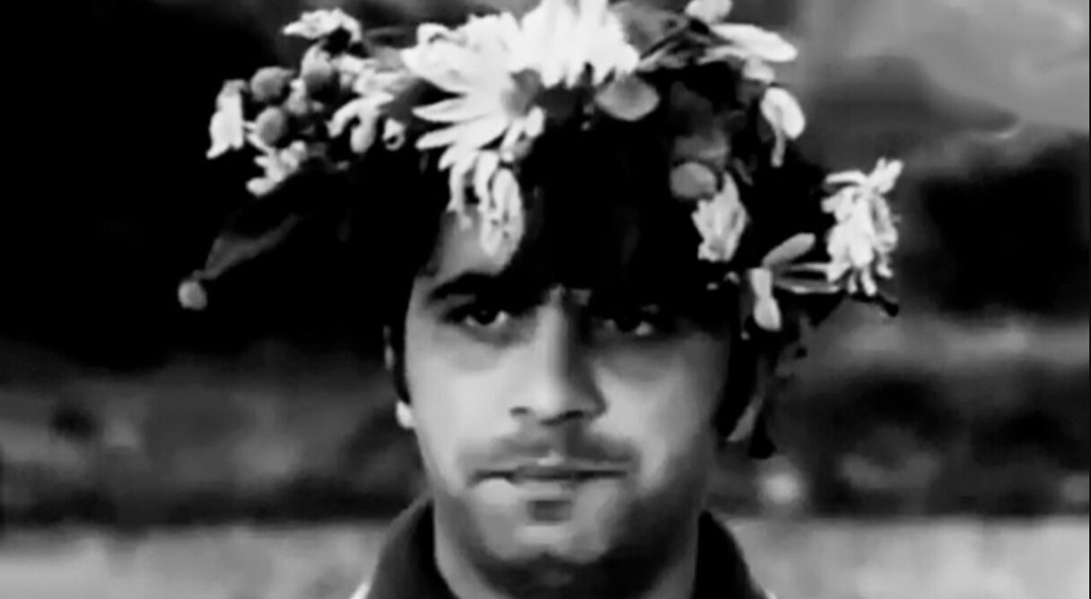 Bizi Dağlarda Axtarın