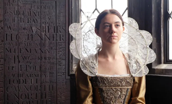 Bloody Queens: Elizabeth and Mary