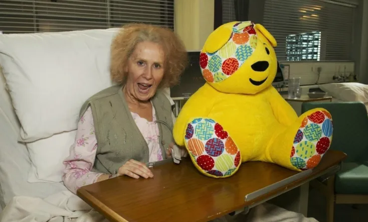 Catherine Tate's Nan vs Holby City