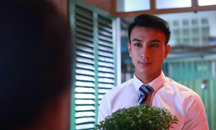 Có Căn Nhà Nằm Nghe Nắng Mưa