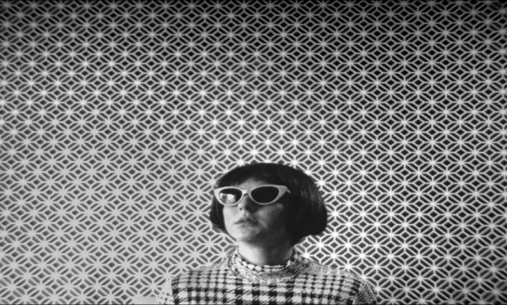 Cecile Szalinsky y su odisea mental en seis capítulos