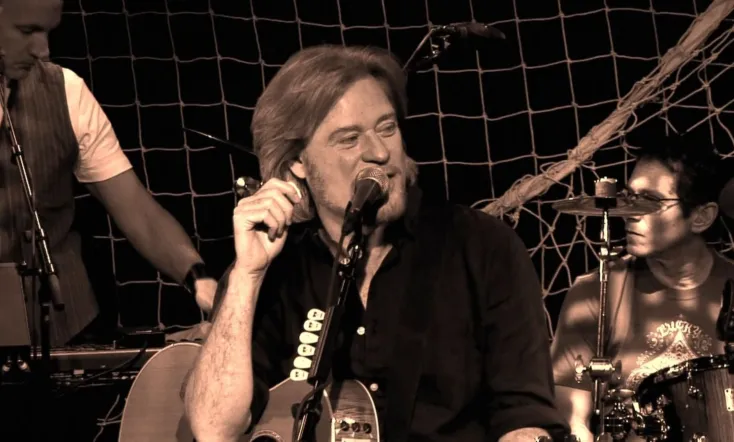 Daryl Hall and John Oates - Live at the Troubadour