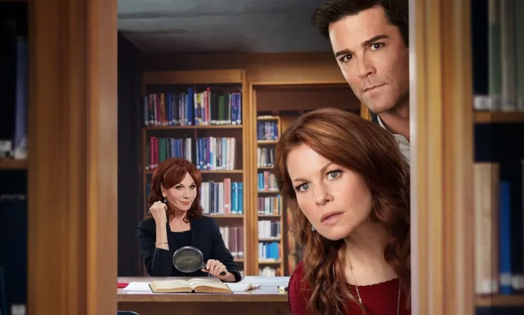 Dead Over Heels: An Aurora Teagarden Mystery