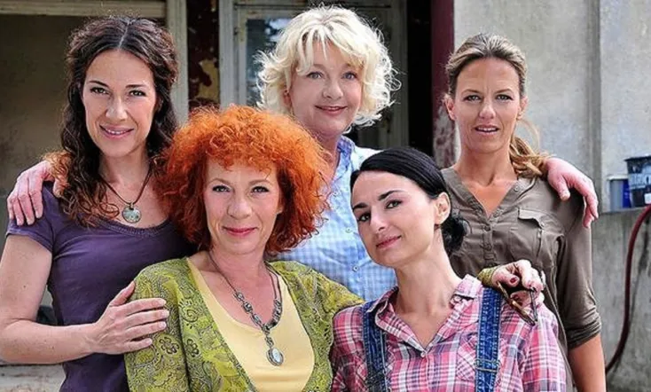 Die Dienstagsfrauen - Sieben Tage ohne