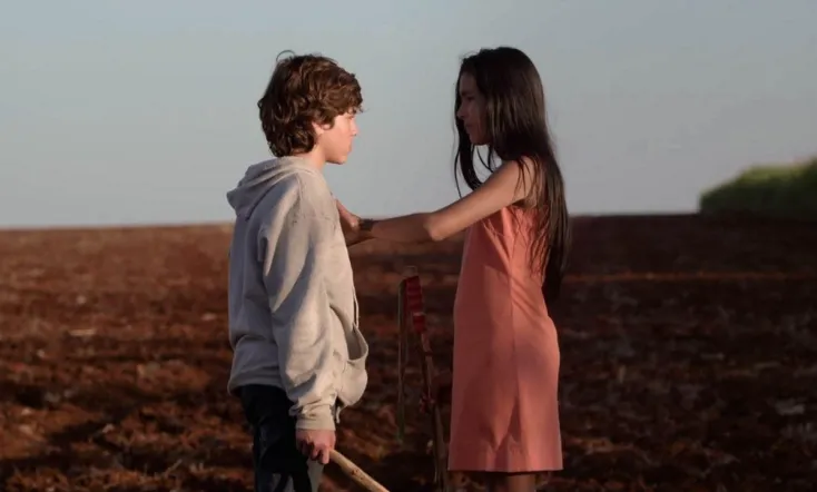 Don't Swallow My Heart, Alligator Girl