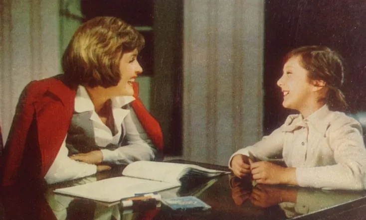 Do You Want to Be an Actress, Girl?