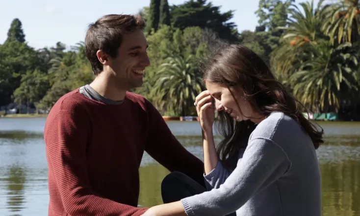 Eso que pasa mientras esperamos que otra cosa pase