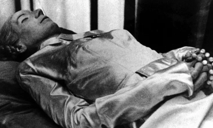 Evita: Una Tumba Sin Paz