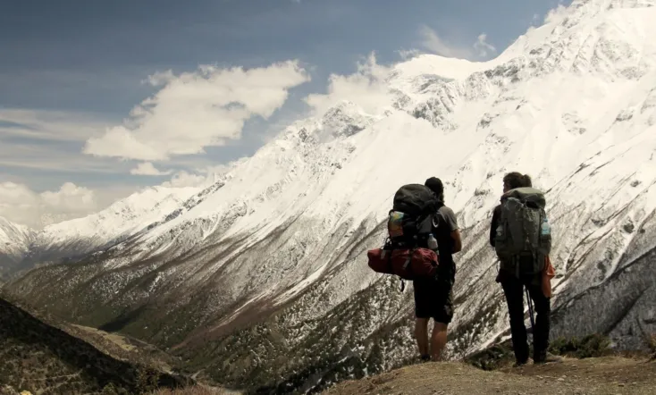 FAR. The Story of a Journey around the World