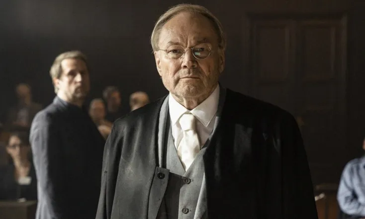 Ferdinand von Schirach: Feinde – Der Prozess