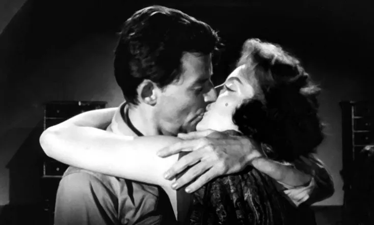 Fever Mounts at El Pao