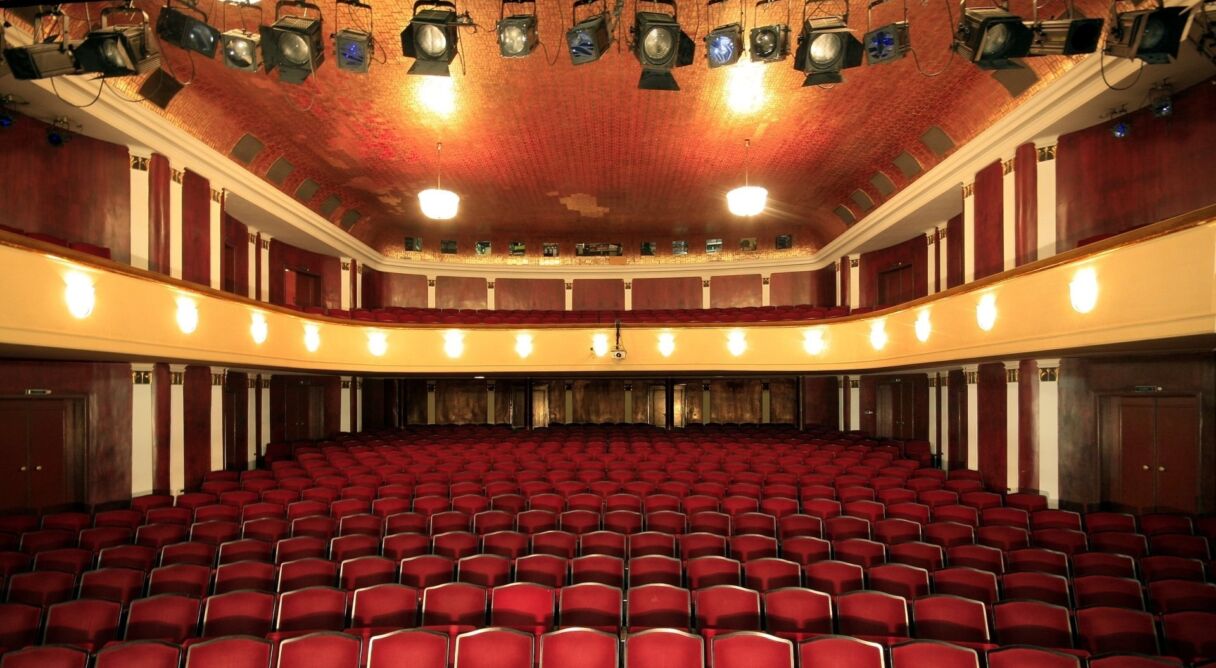 Fünf Im Doppelzimmer