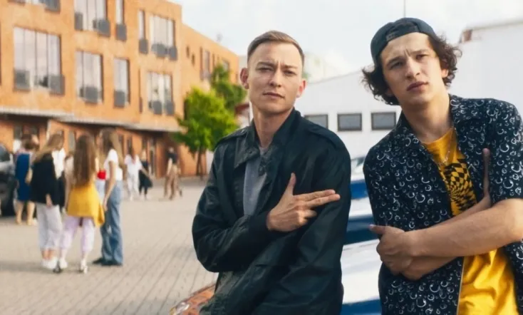 Followers. Live Shooting