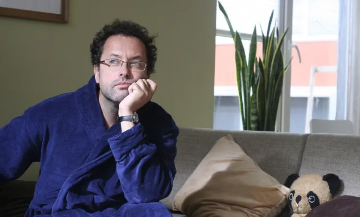 Frankie Is a Womanizer