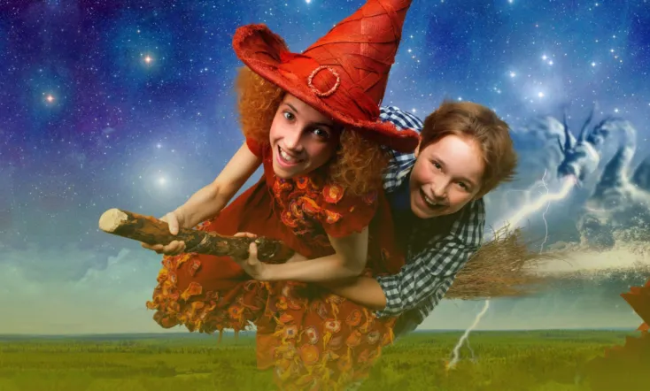 Fuchsia the Mini-Witch