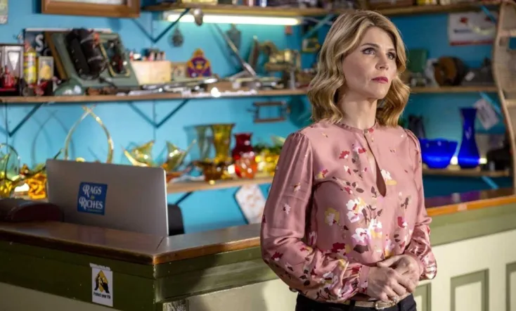 Garage Sale Mysteries: The Pandora's Box Murders