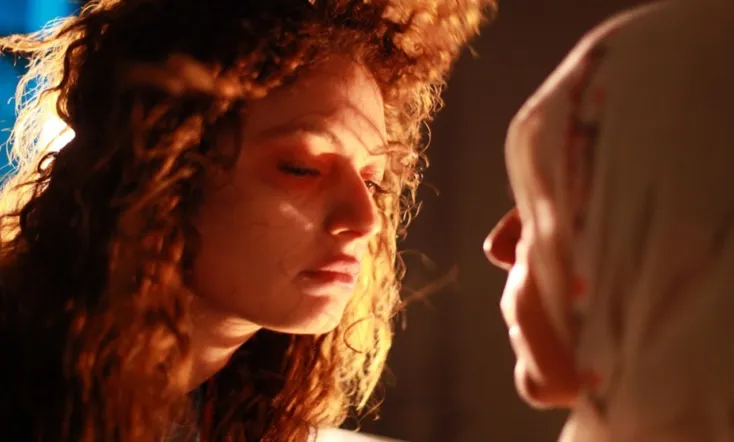 Hannas: Karanlıkta Saklanan