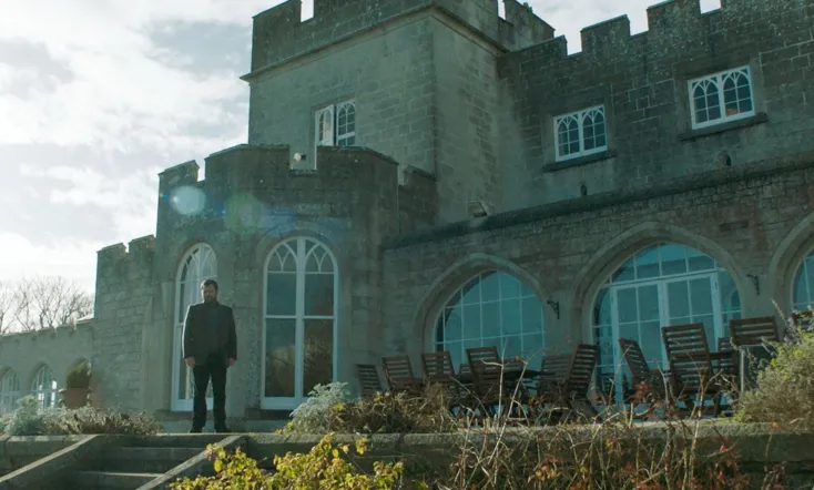 Happy New Year, Colin Burstead