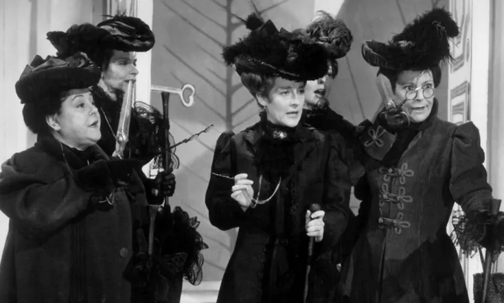 Historia de la frivolidad