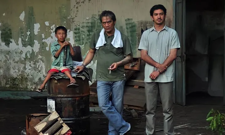 How Funny (This Country Is)