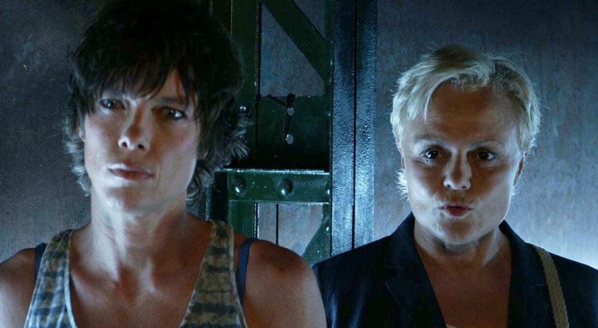 Ingrid & Lola: Road to Manta Coridor