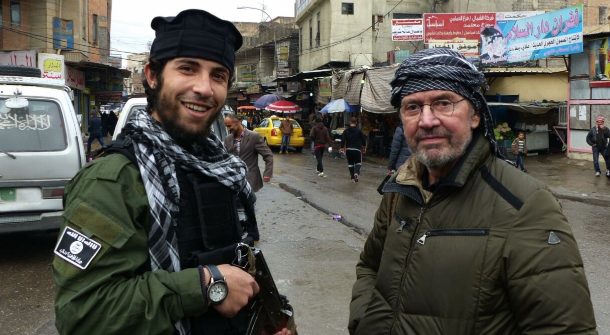 Inside IS: 10 Days in the Islamic State