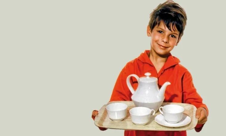 In the Morning at Seven the World Is Still in Order