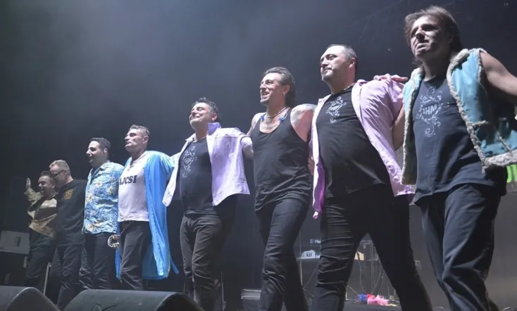 Irigy Hónaljmirigy - K.O.NCERT