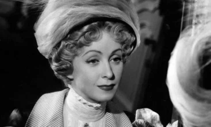 Keep an Eye on Amelia