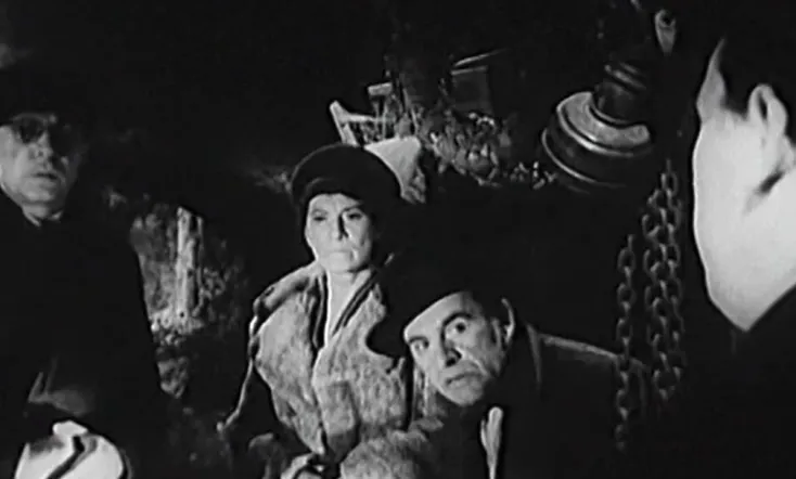 Kým kohút nezaspieva