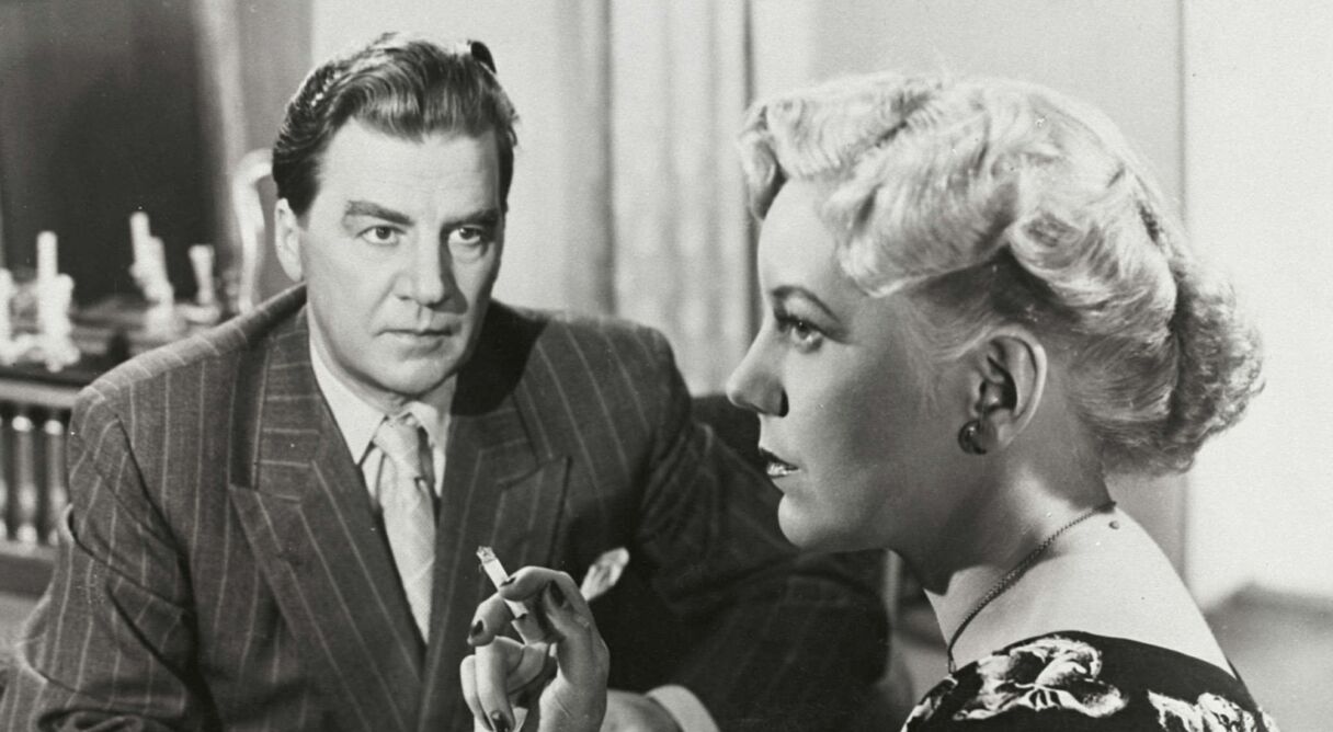 Kuollut mies kummittelee