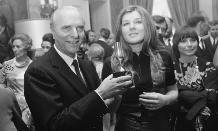 La encrucijada de Ángel Sanz Briz