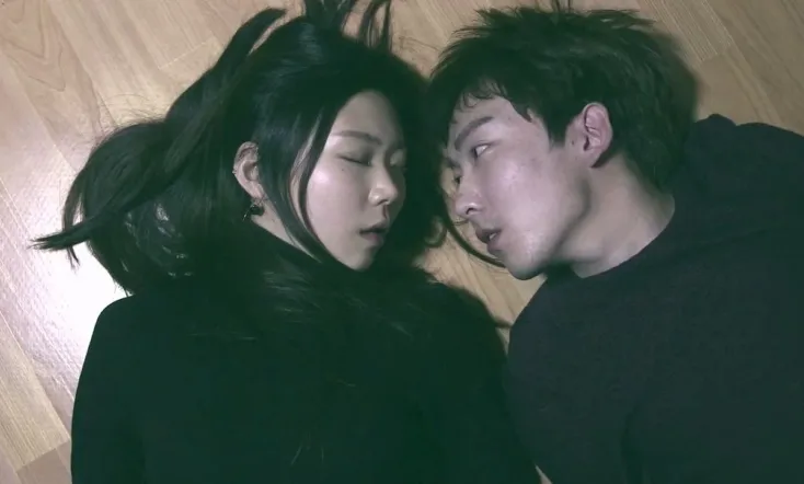 Live With an Actress