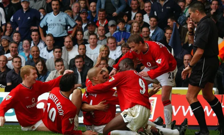 Manchester United: The Official History 1878-2002