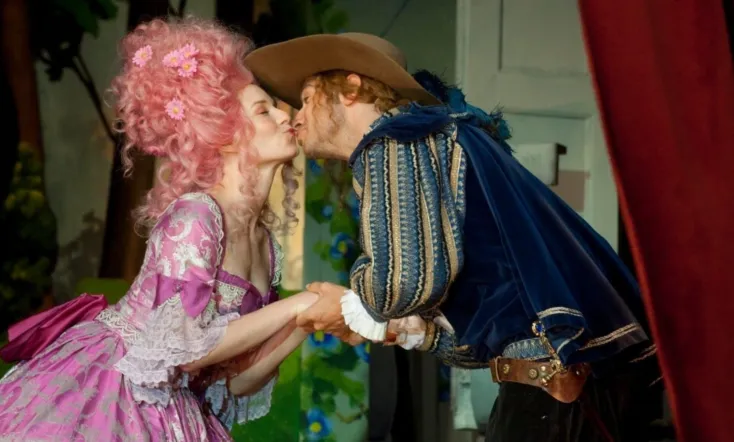 Mega Mindy And The Black Crystal