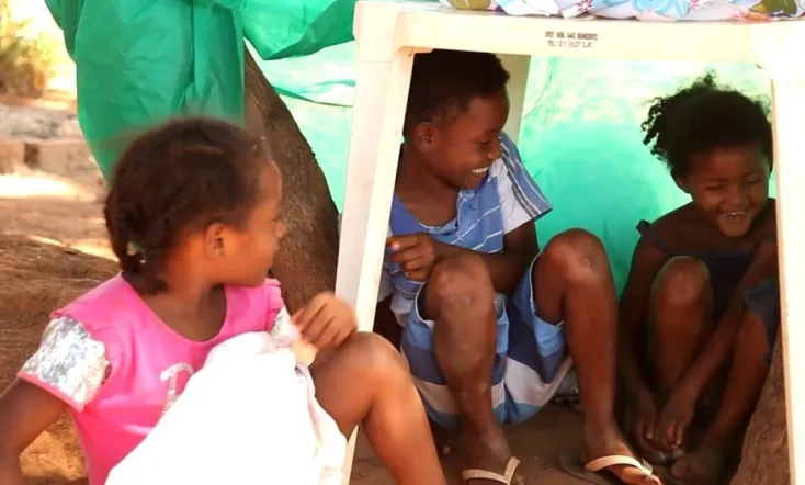 Menino Mitou na Bike Sem Freio e Foi Brincar de Casinha