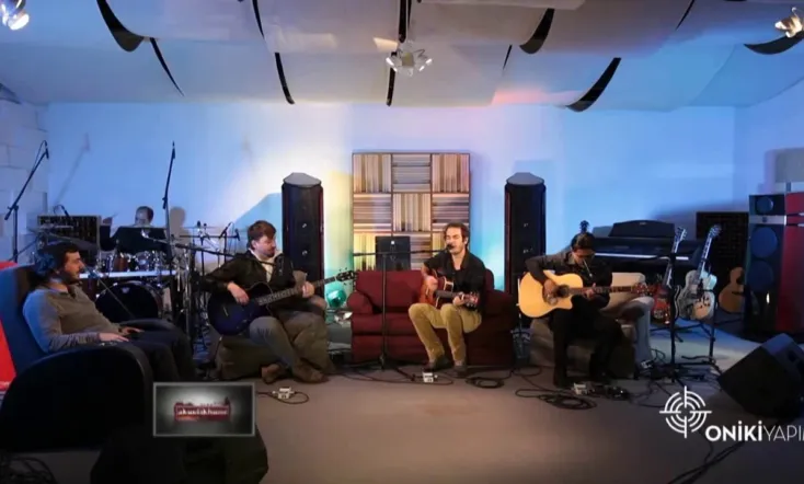 Mor ve Otesi Live On Akustikhane