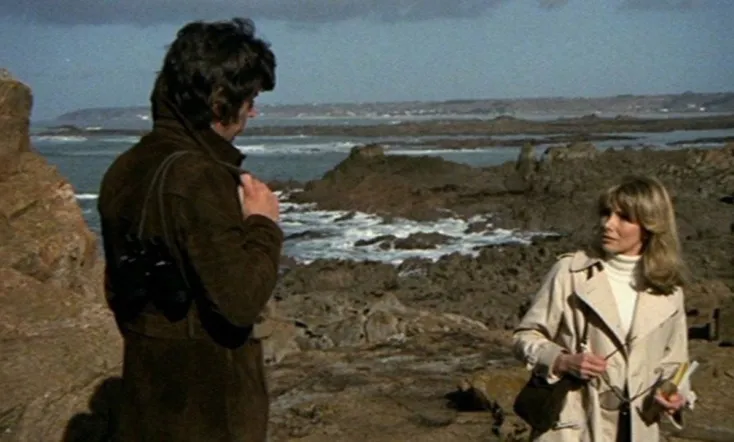 Neither the Sea Nor the Sand