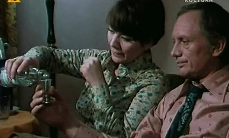 Niedziela pewnego małżeństwa w mieście przemysłowym średniej wielkości