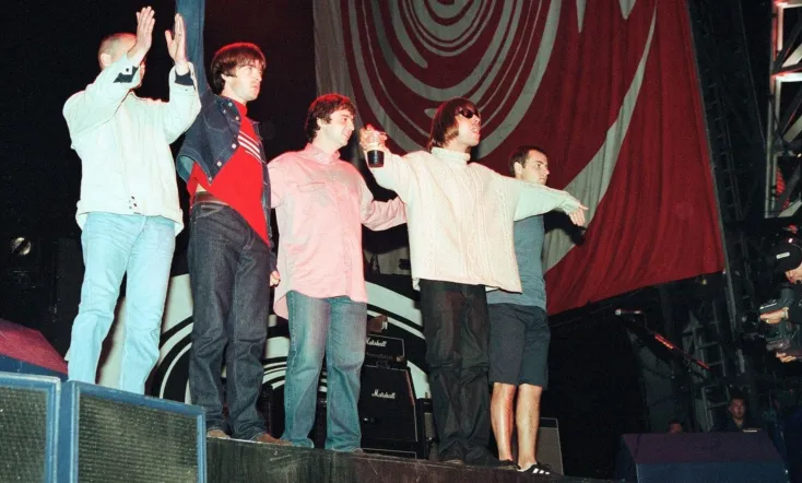 Oasis Live at Knebworth