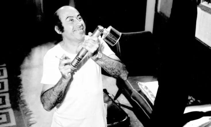 Δικτάτωρ καλεί Θανάση